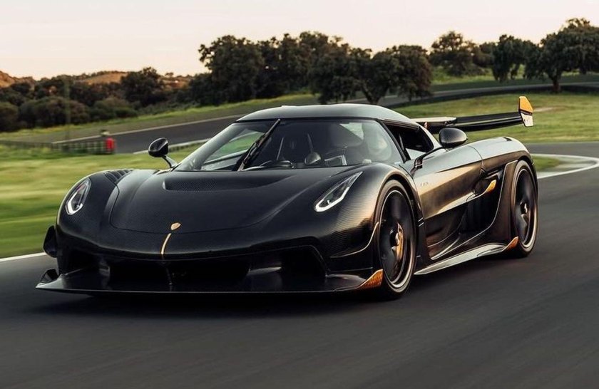 Koenigsegg jesko attack