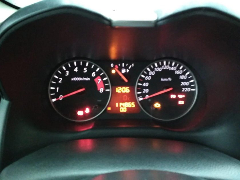 Панель приборов Ниссан ноут е11