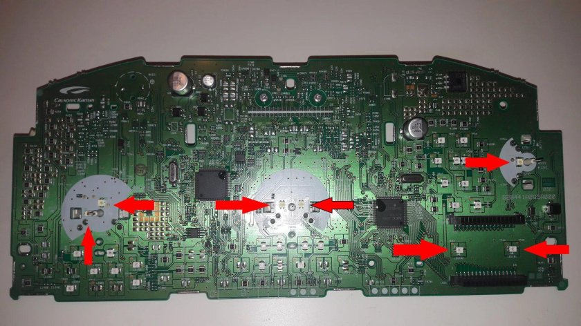 Панель приборов Ниссан ноут е11