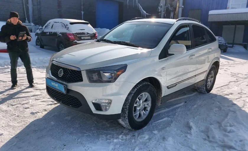 SSANGYONG Nomad 2015