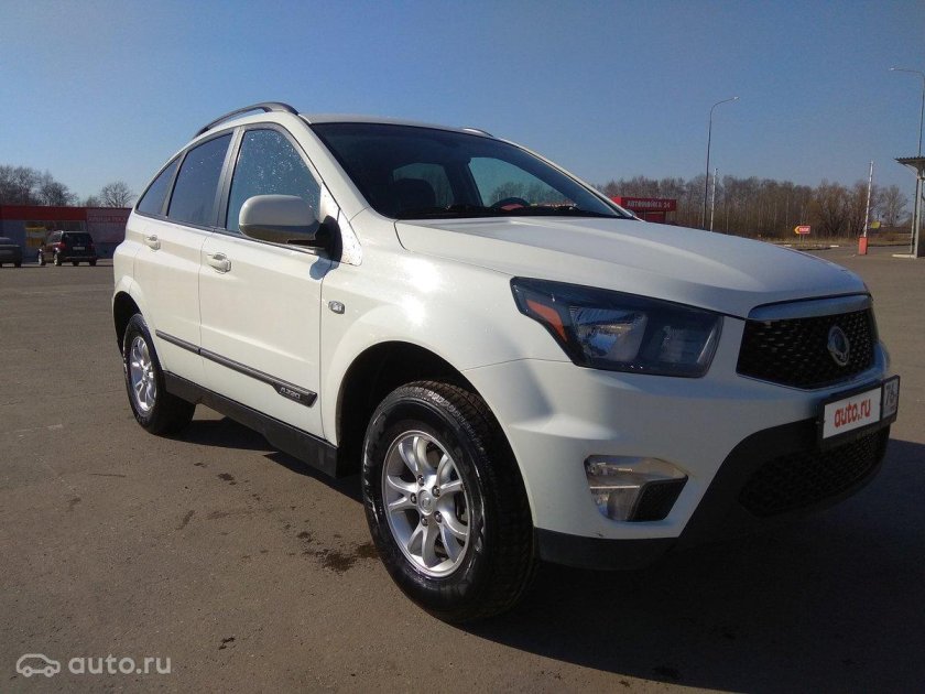 SSANGYONG Nomad 2013