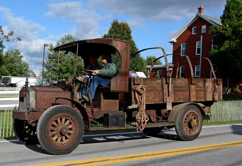 Грузовик Паккард 1916