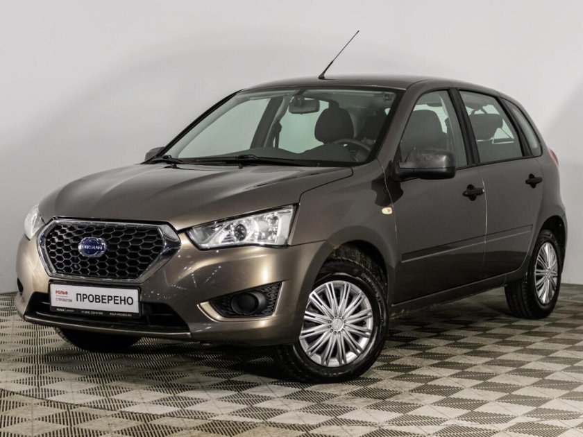 Datsun mi-do 1.6 at, 2015