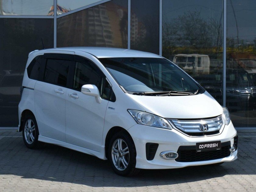 Хонда фрид 2012 гибрид