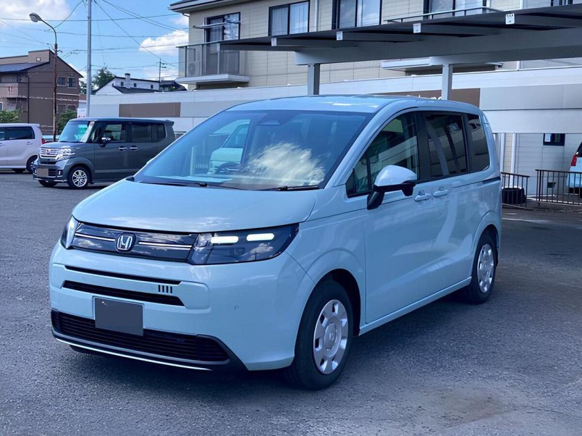 Хонда фрид 2025