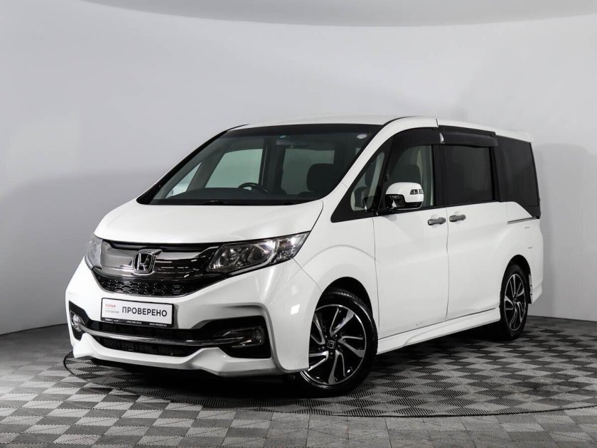 Honda минивэн Stepwgn
