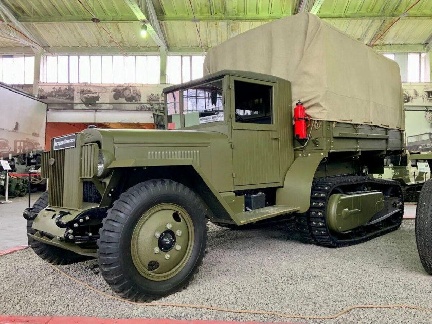 Зис 42 полугусеничный