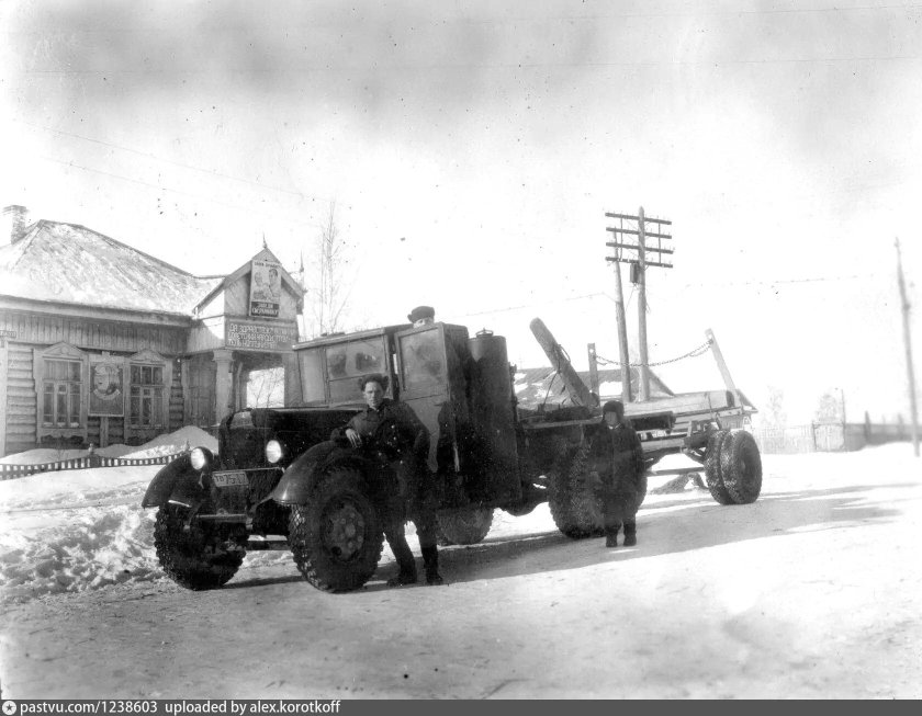 ЗИС 150 лесовоз