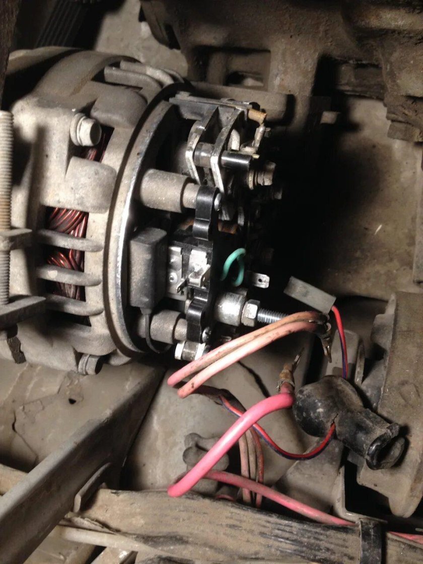 Генератор от ВАЗ 2114