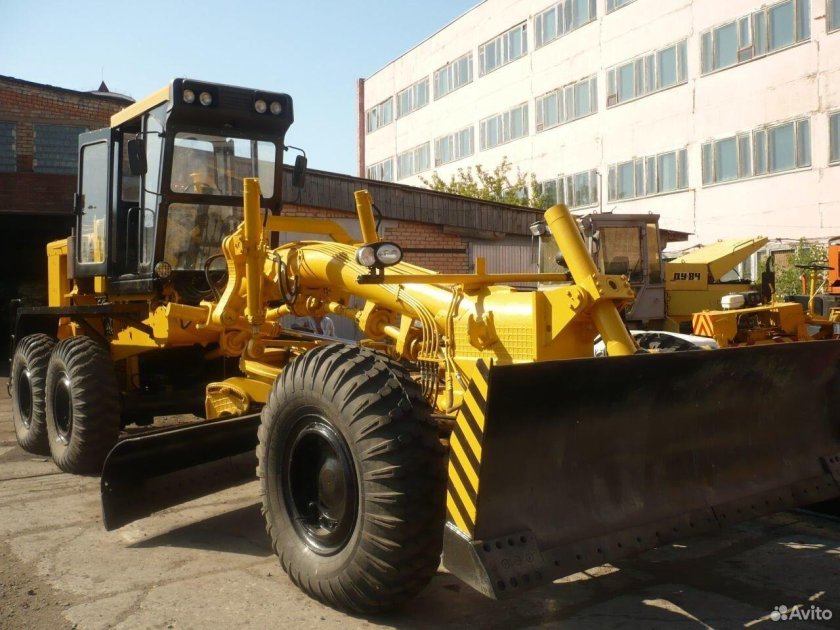 Автогрейдер ДЗ-201