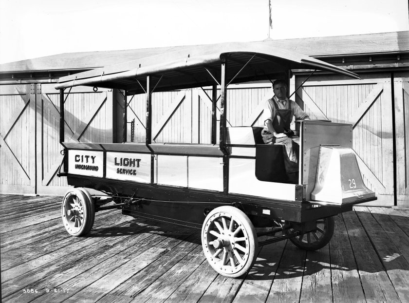 Грузовик 1917 года