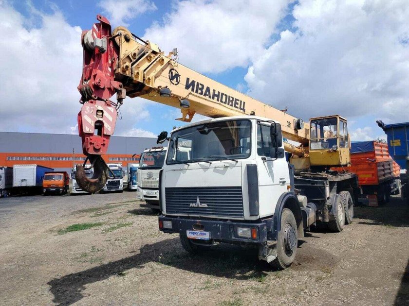Автокран ивановец