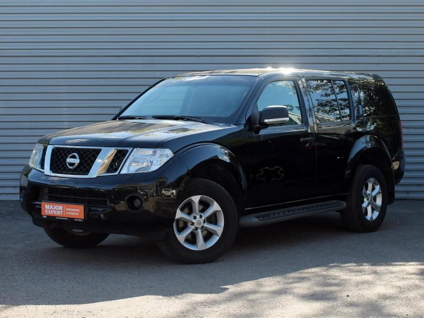 Nissan Pathfinder III 2011