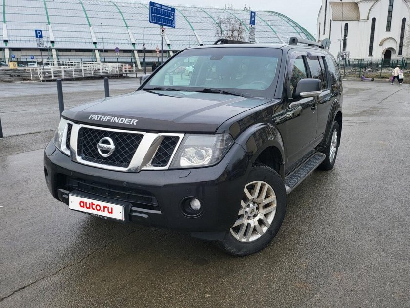 Nissan pathfinder iii