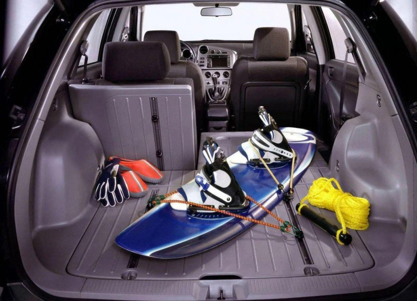 Понтиак Вайб 2003 салон