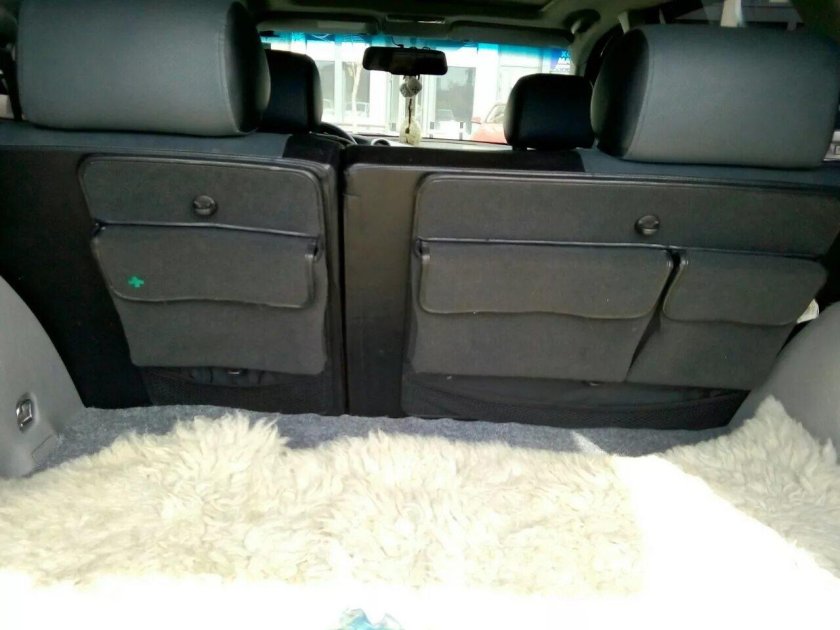 Полка в багажник Понтиак Вайб