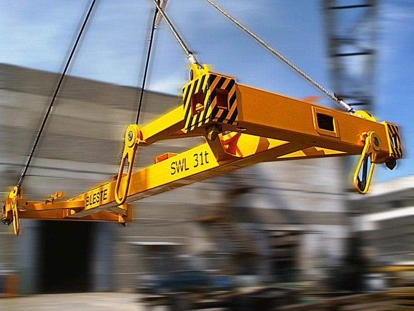 Траверса спредер