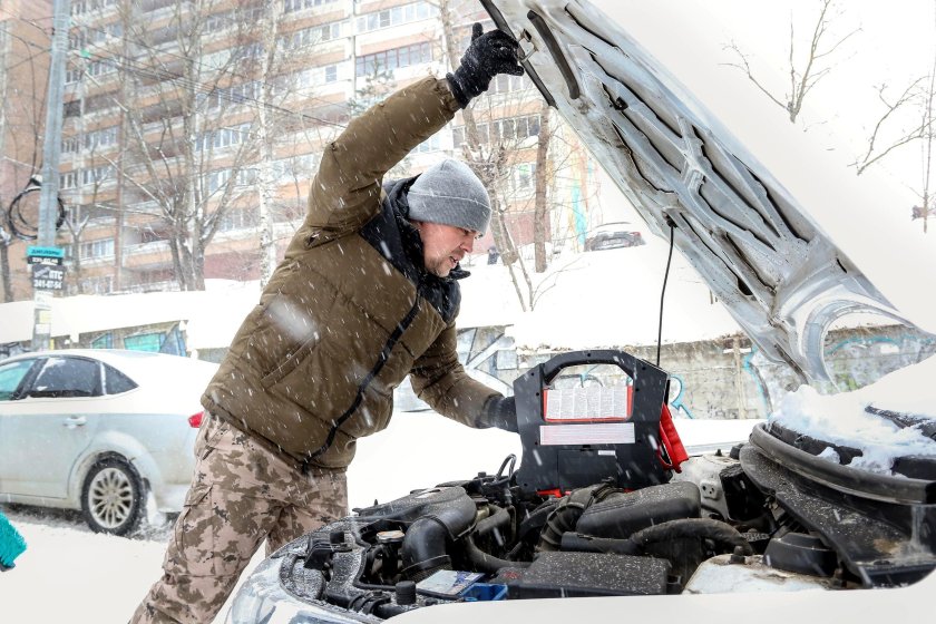 Непрогретый двигатель зимой