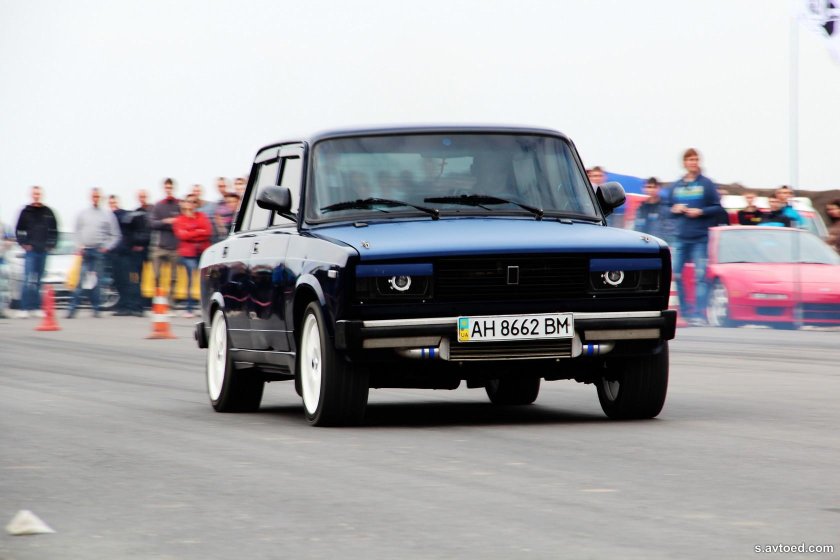 Жигули перед