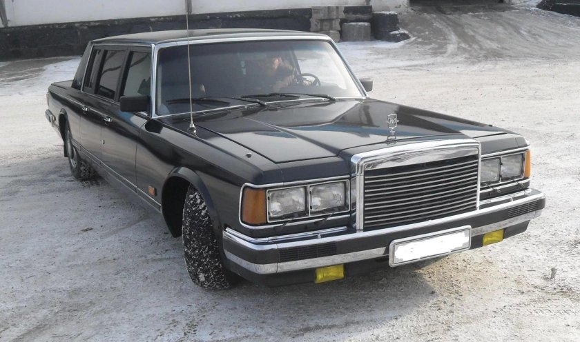 Правительственный ЗИЛ 41047