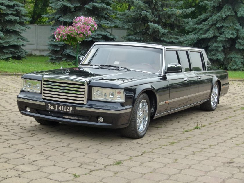 ЗИЛ лимузин 4112
