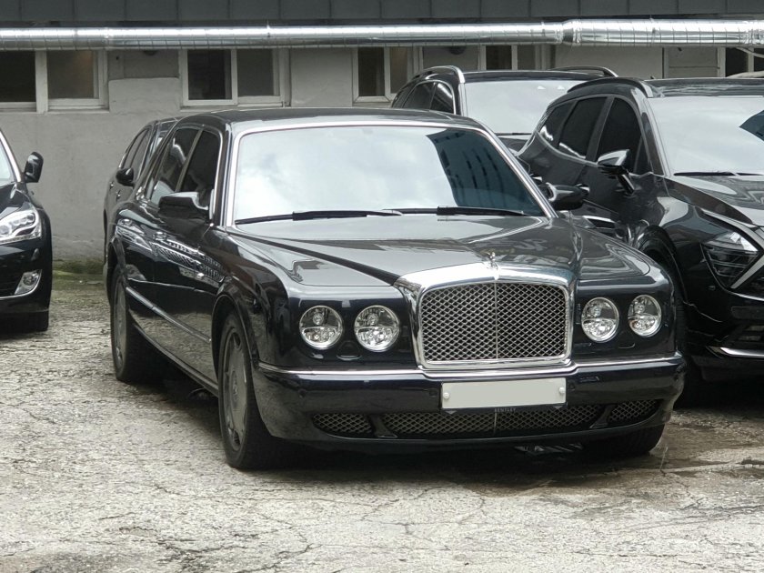 Bentley Arnage чёрный