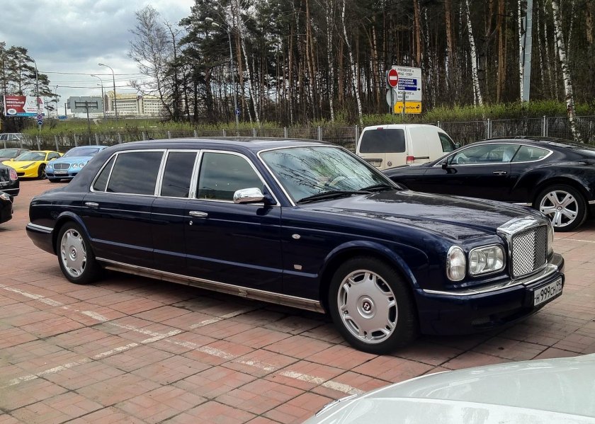 Bentley Arnage лимузин