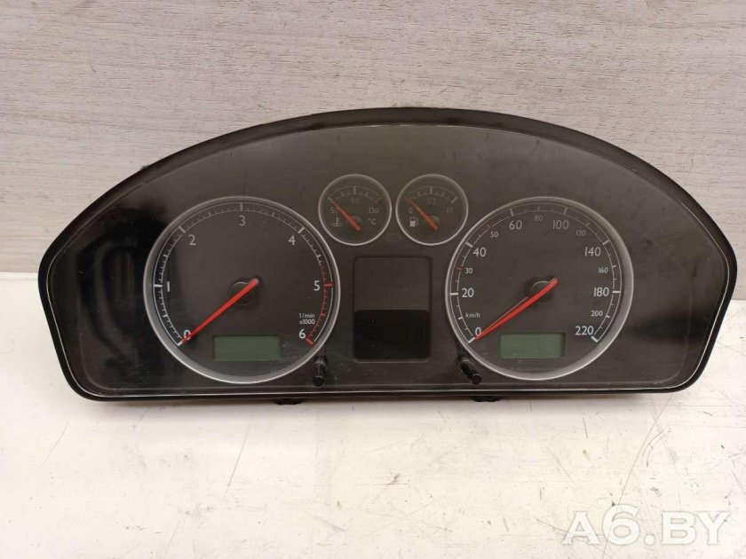 VW Sharan приборная панель