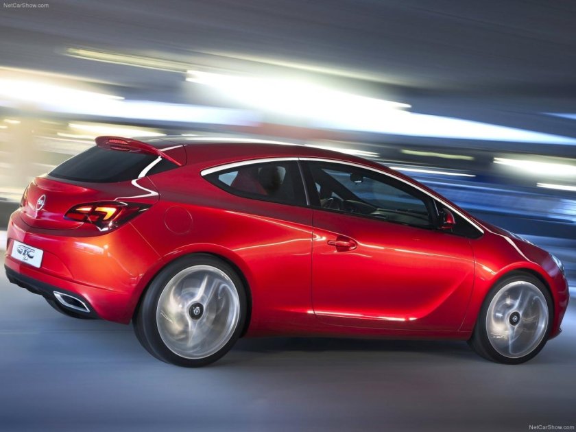 Opel Astra GTC