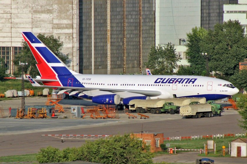 Кубинские авиалинии ил96