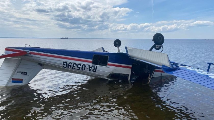 Аварийная посадка самолета