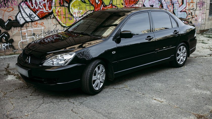 Лансер 9 черный