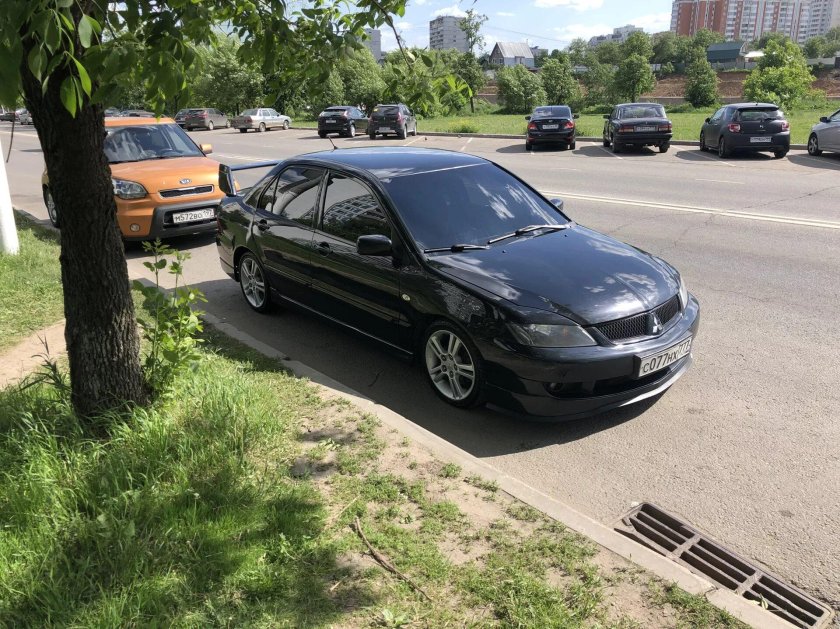 Lancer 9 черный