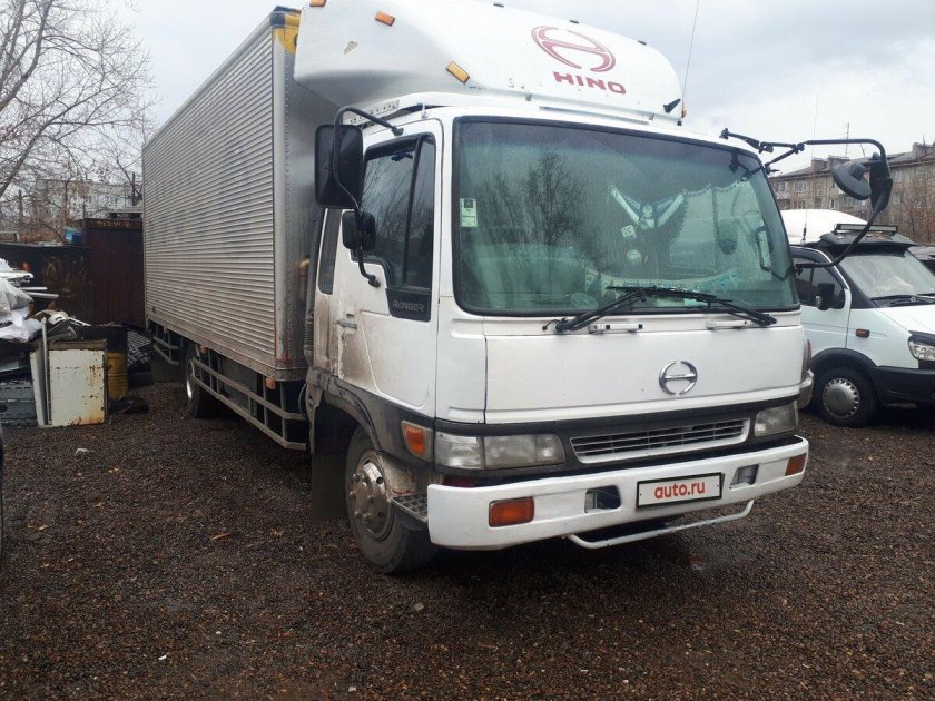 Хино грузовик