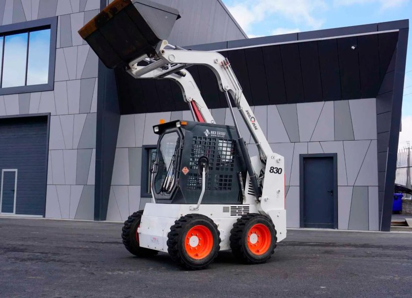 Мини погрузчик фронтальный