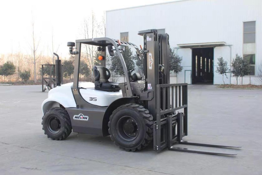 Вилочный погрузчик 6 тонн