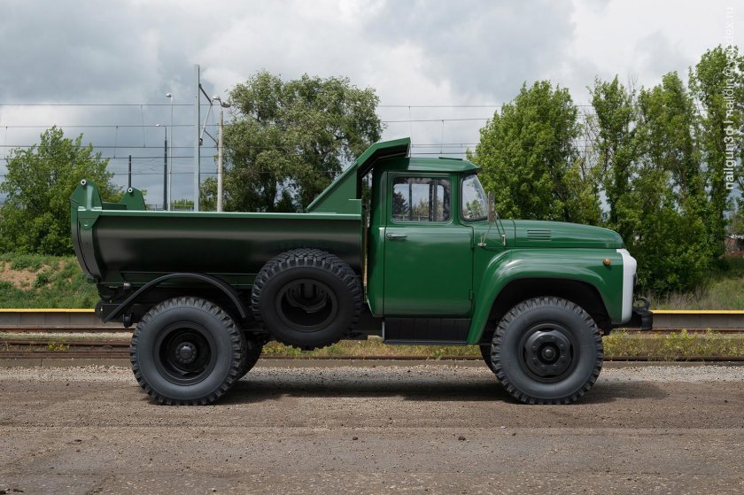 ЗИЛ 130 ММЗ 555
