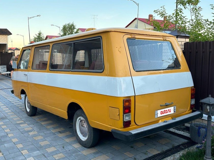 Раф 2203 микроавтобус