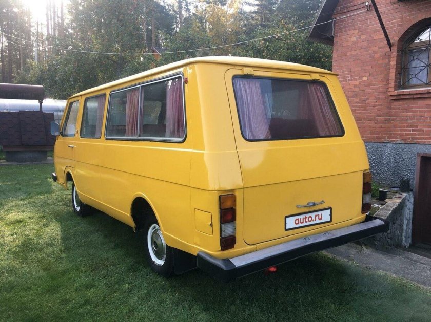 РАФ 2203 1993