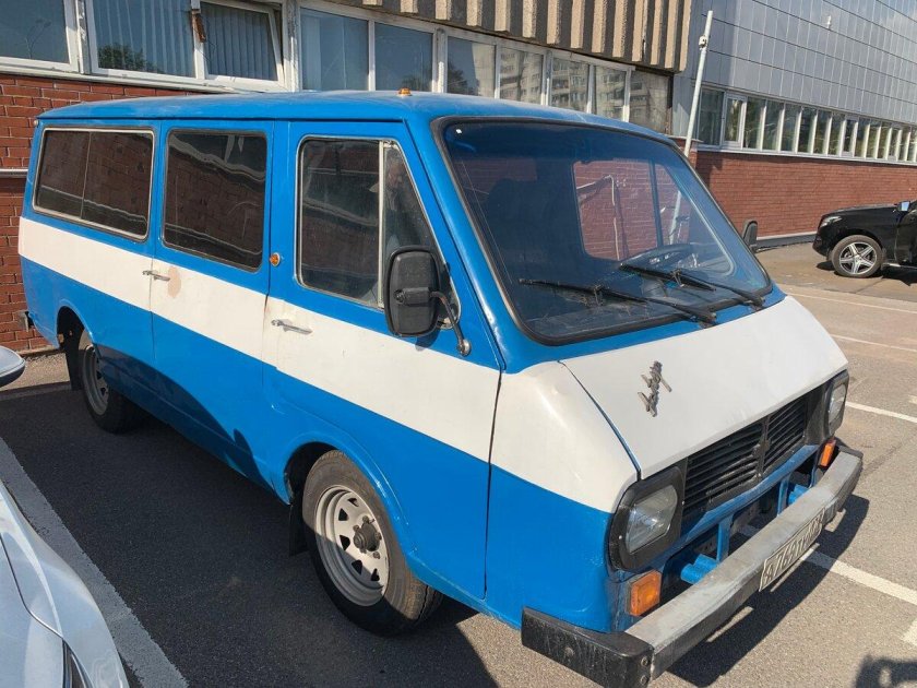 Раф 2203 микроавтобус