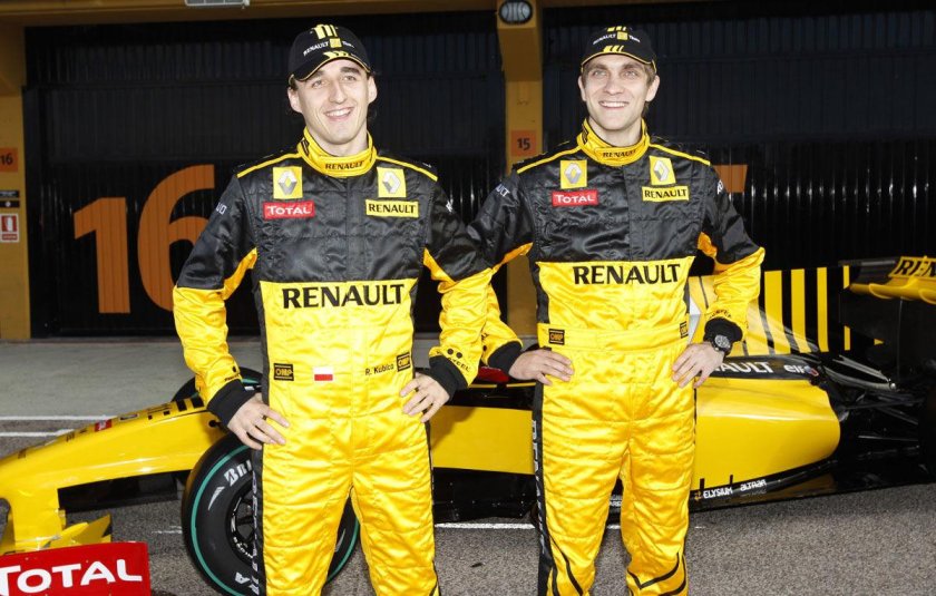 Формула 1 2010 Виталий Петров