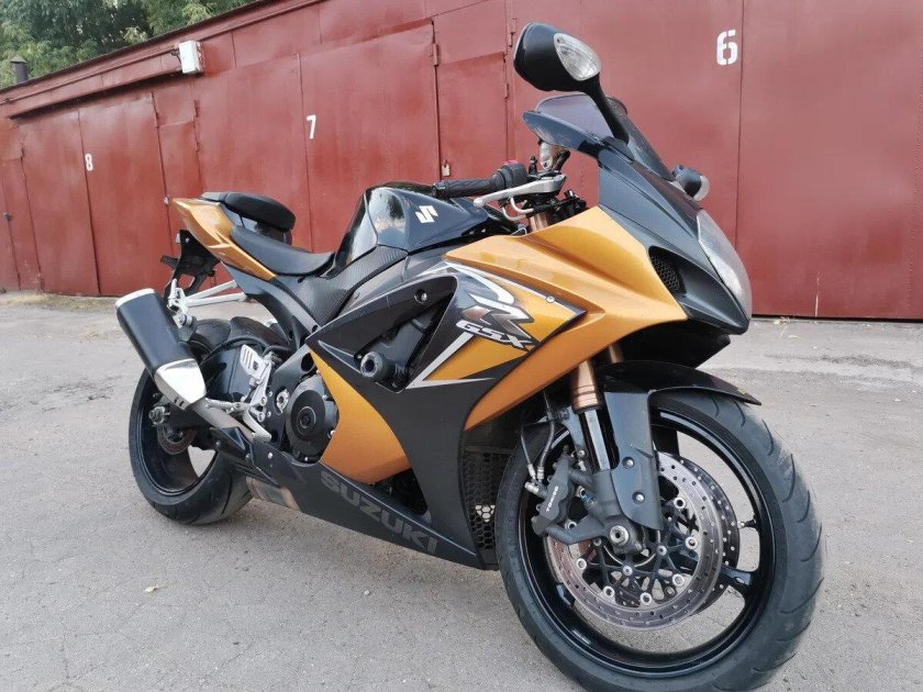 Suzuki gsx-r 1000 k7