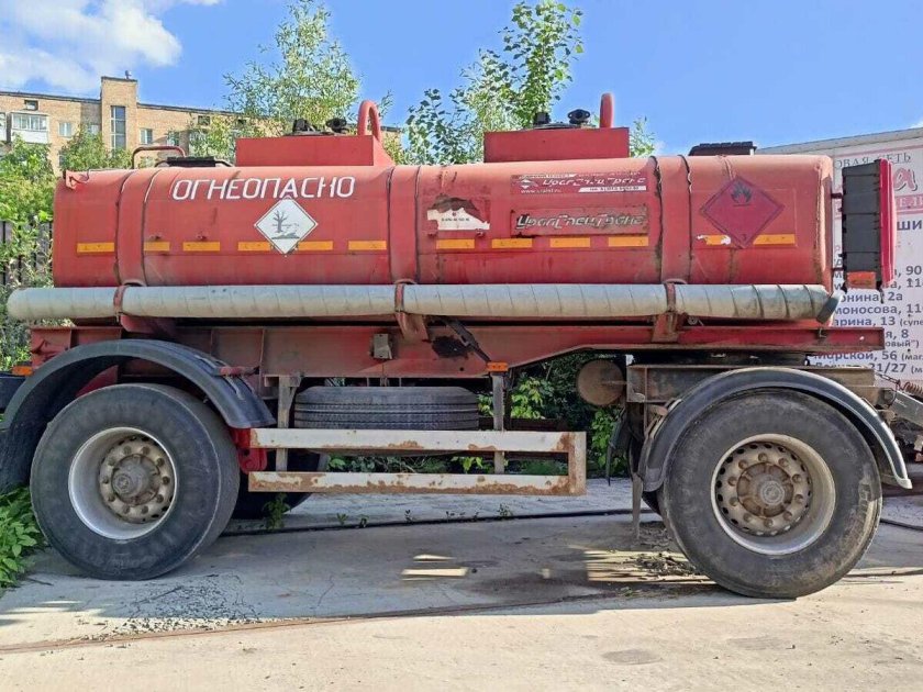 Прицеп бензовоз