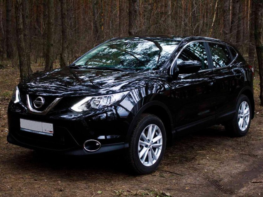 Nissan Qashqai 2014 черный