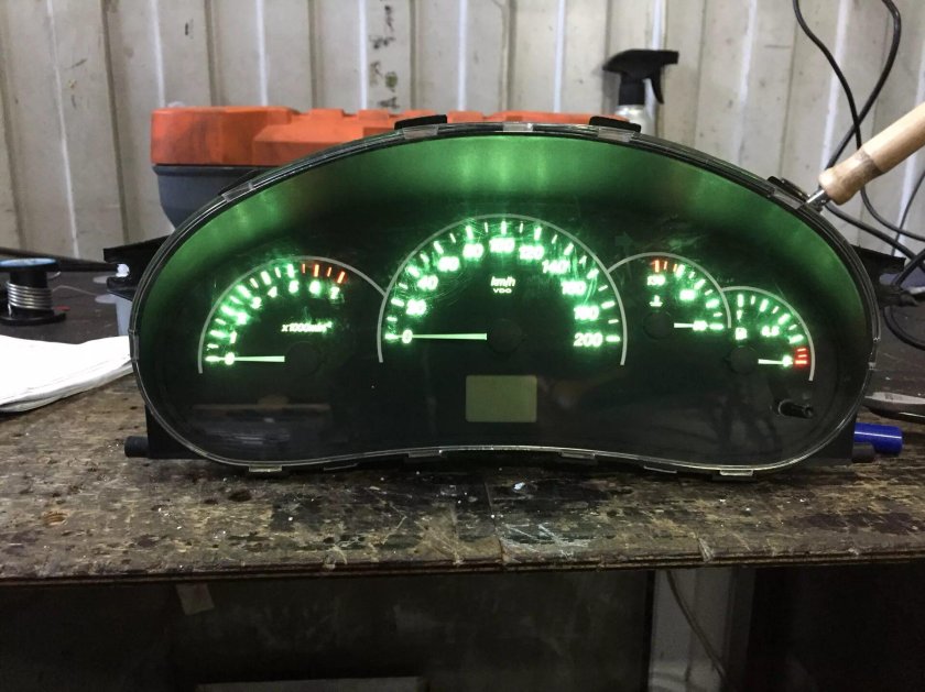 Приборная панель ВАЗ 2112 евро