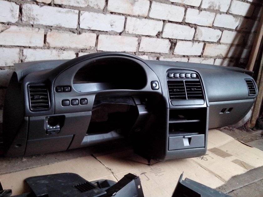 Торпедо ВАЗ 2112 евро