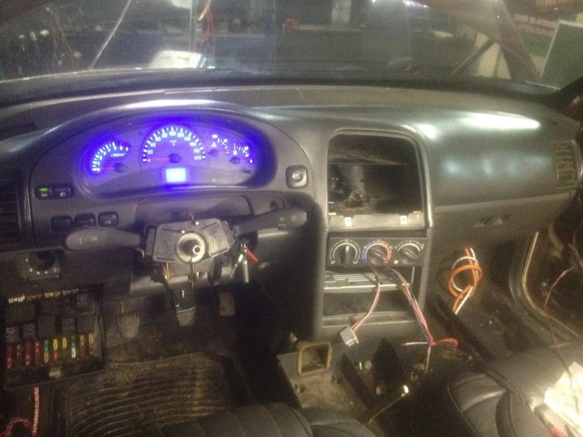 Приборка ВАЗ 2110 евро