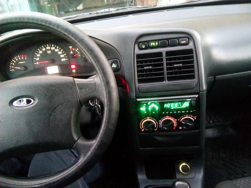 ВАЗ 2111 салон европанель