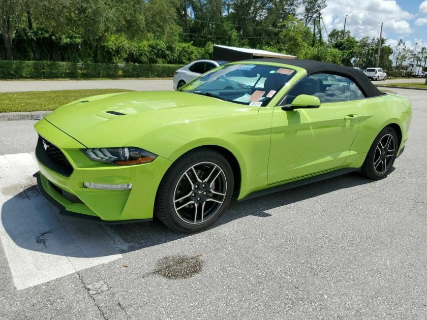 Форд Мустанг 2019 кабриолет