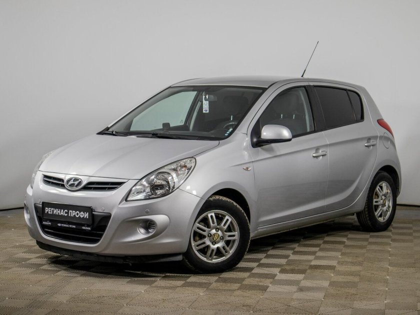Хендэ i20 1.4 MT
